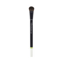 THE MULTITASKER EYE BRUSH-24 13 (PINCEL MULTIUSOS PARA OJOS)